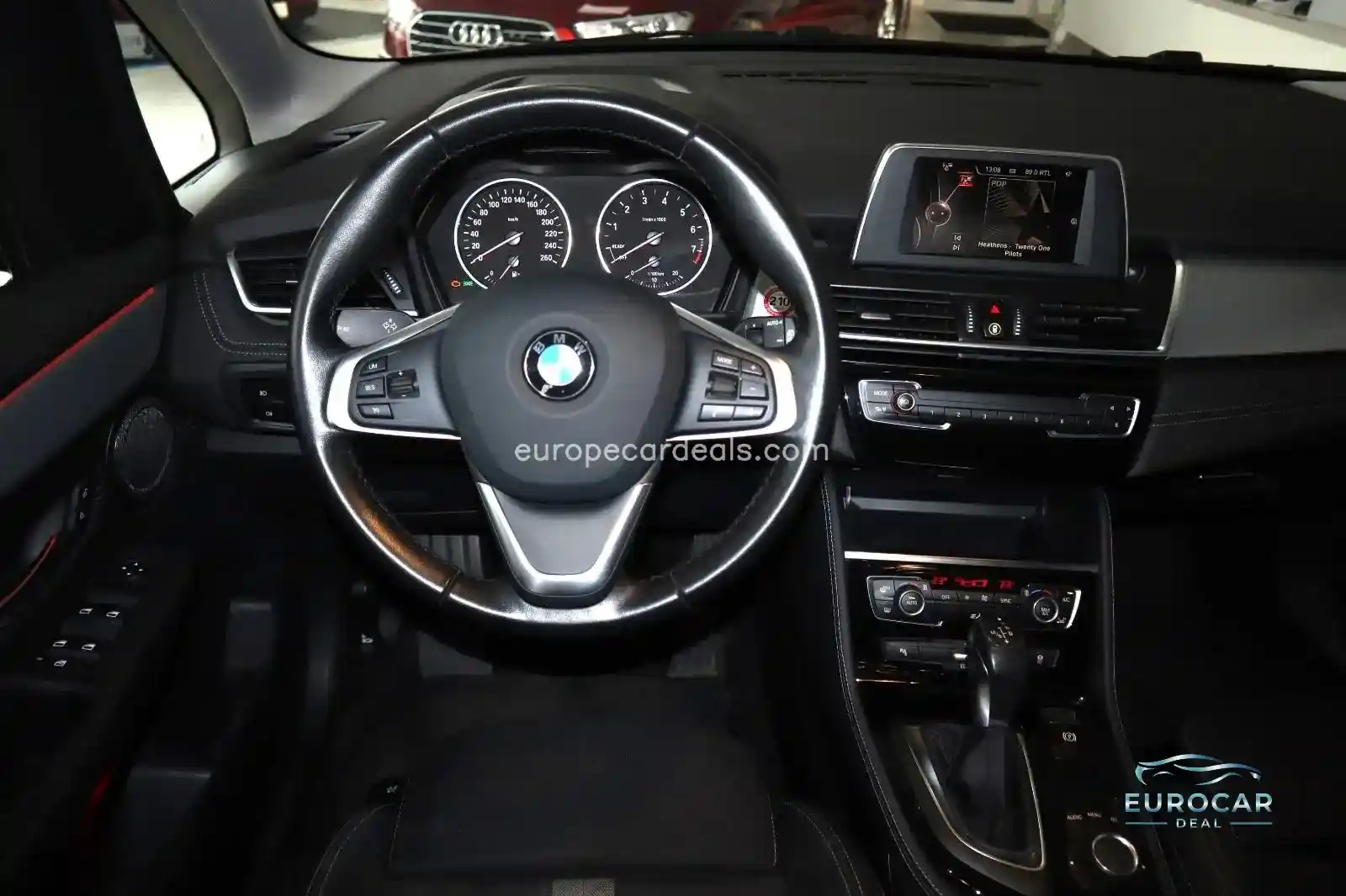 BMW 220
