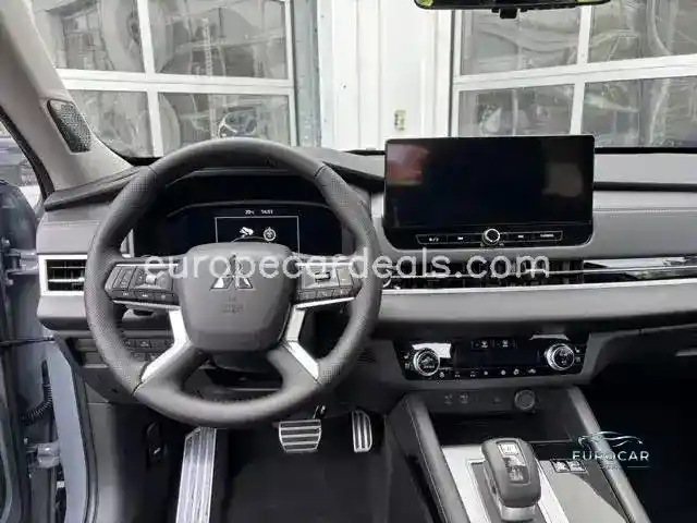Mitsubishi Plug-in Hybrid Outlander