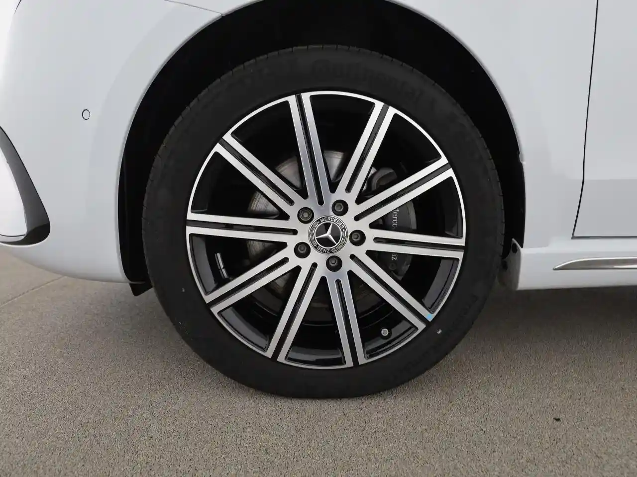 Mercedes-Benz V 300