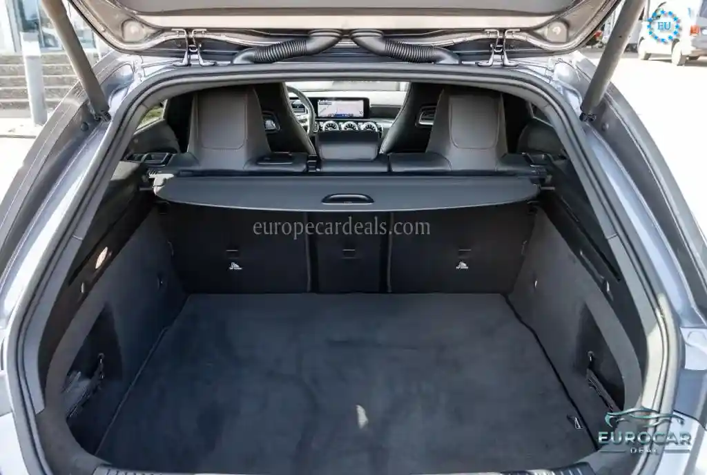 Mercedes-Benz CLA 200 Shooting Brake