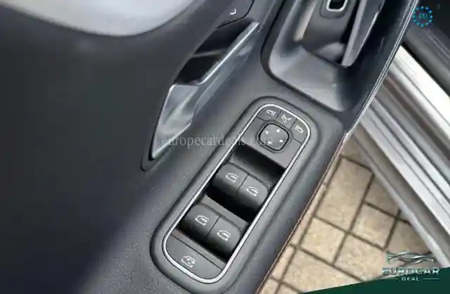 Mercedes-Benz CLA 200 Shooting Brake