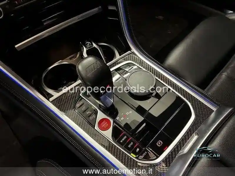 BMW M8