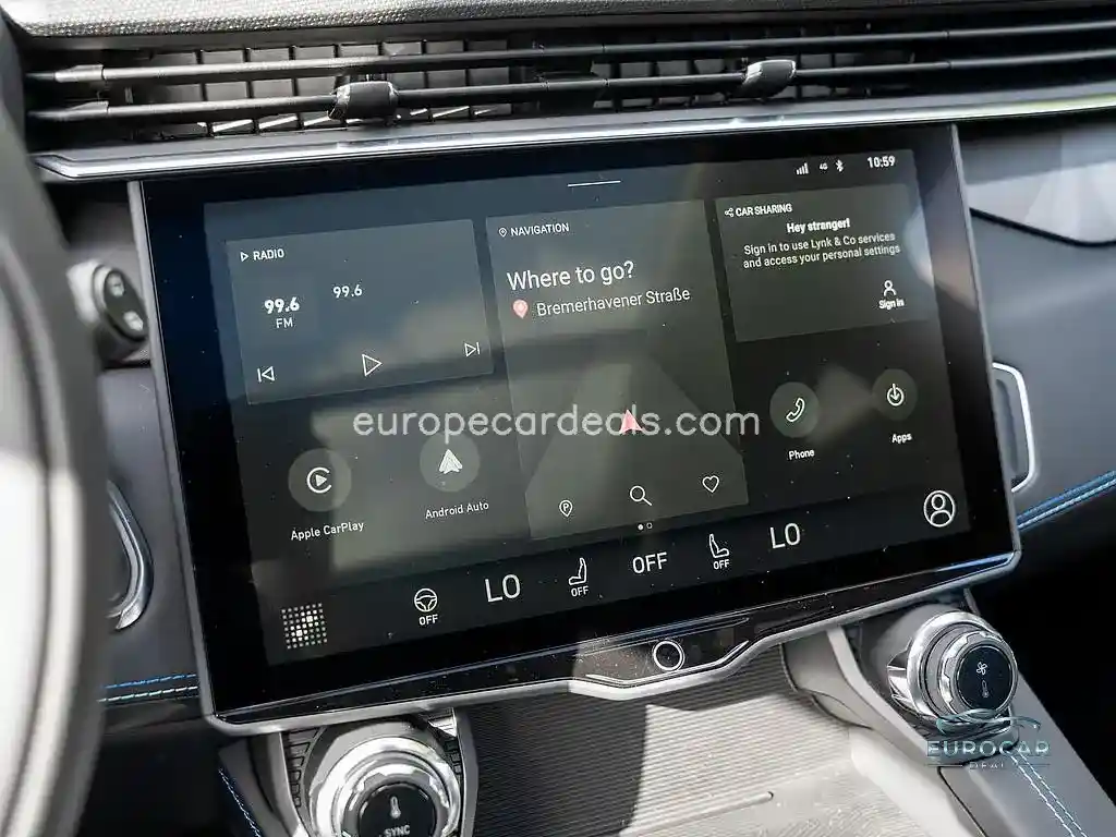 Lynk&Co 01