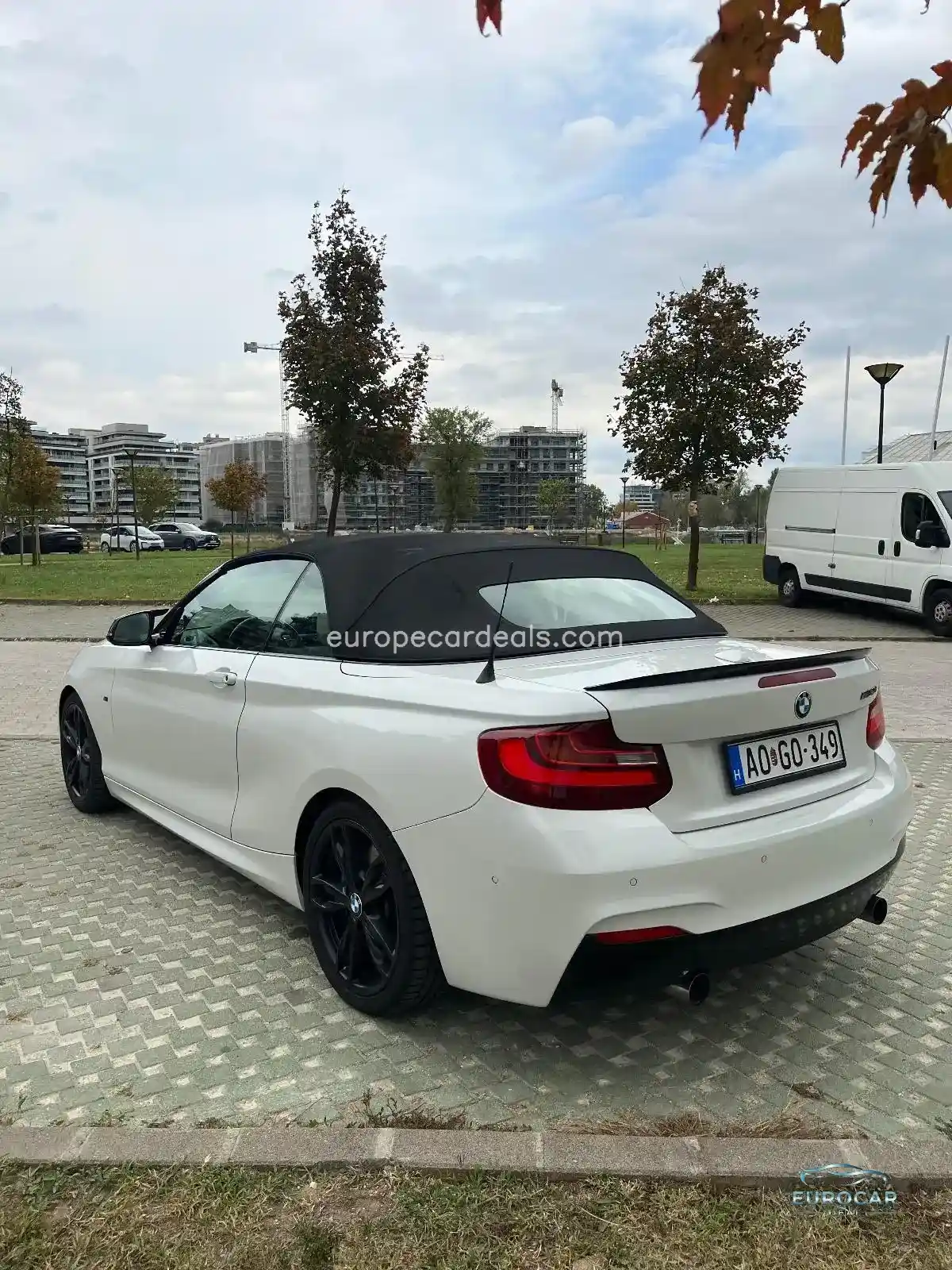 BMW M240i