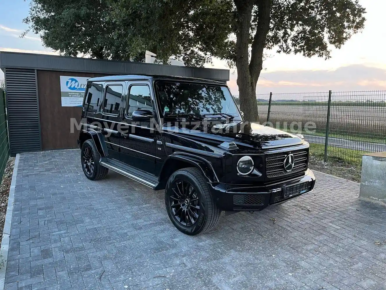 Mercedes-Benz G 500
