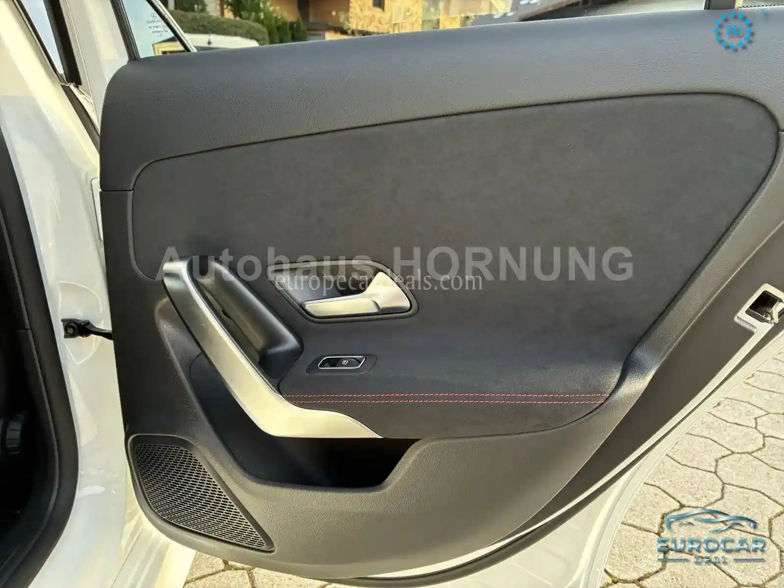 Mercedes-Benz A 220