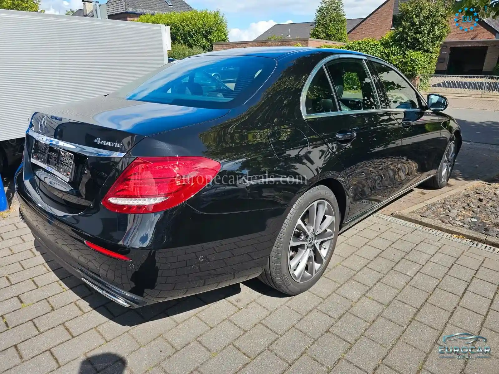 Mercedes-Benz E 200