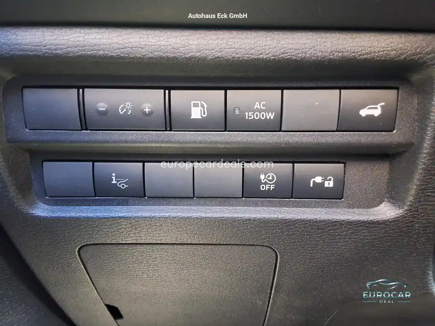 Mitsubishi Plug-in Hybrid Outlander