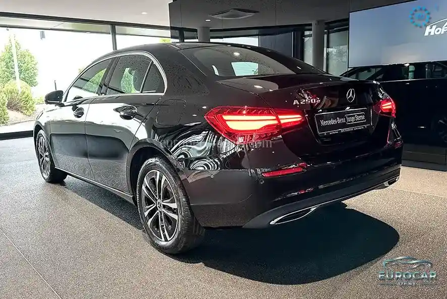 Mercedes-Benz A 250