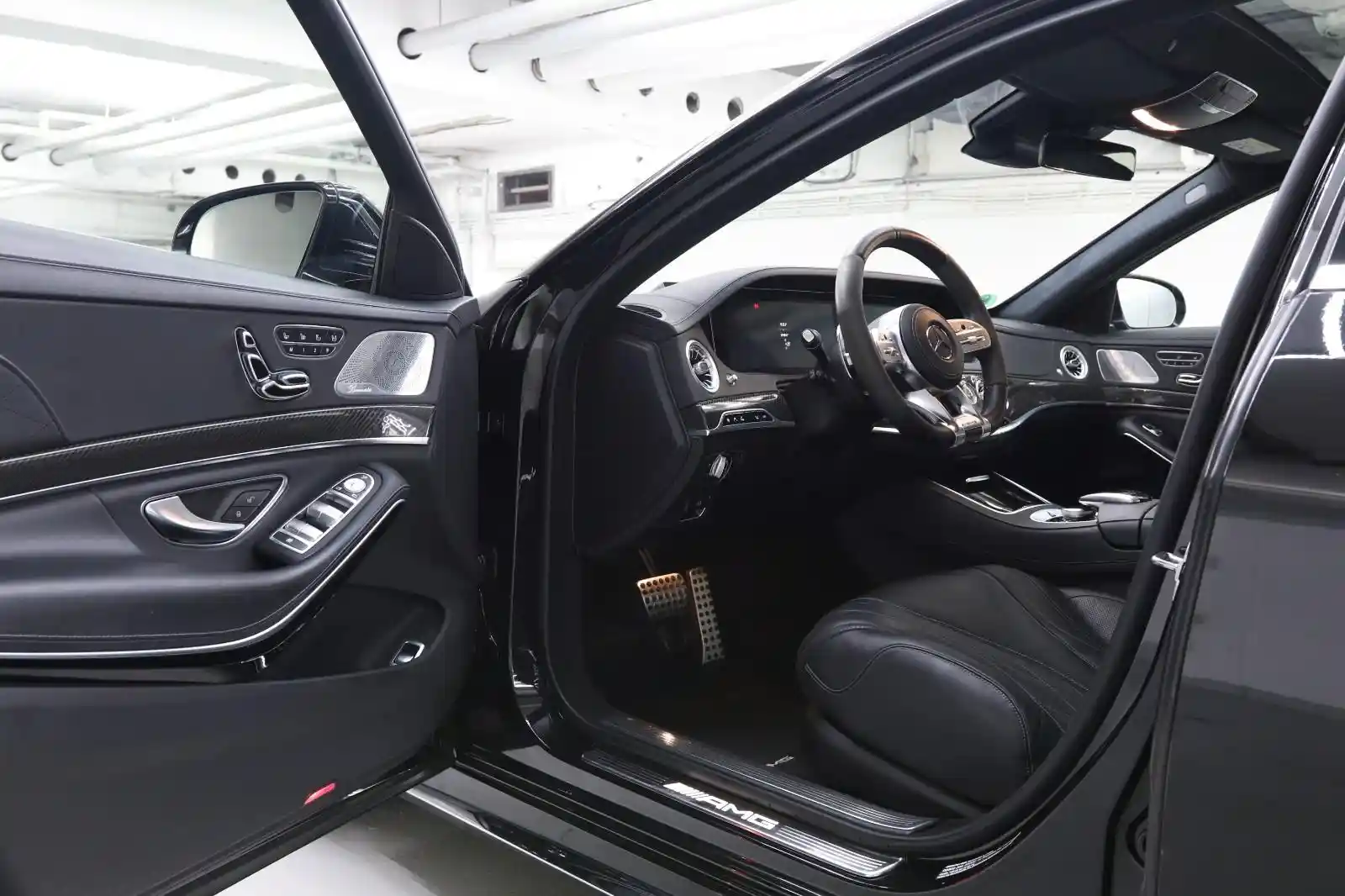 Mercedes-Benz S 63 AMG