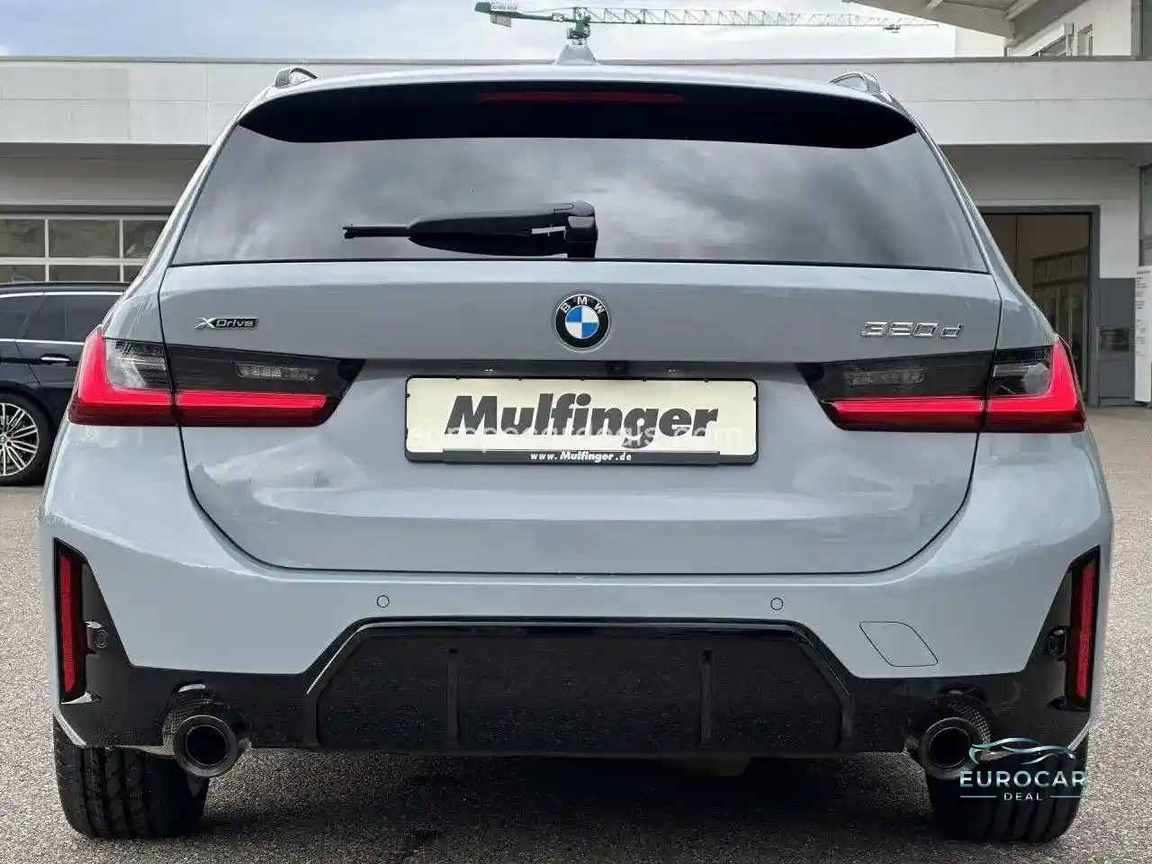 BMW 320