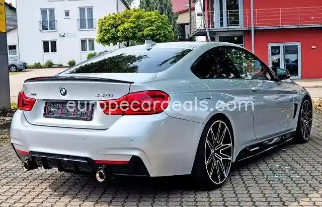BMW 440