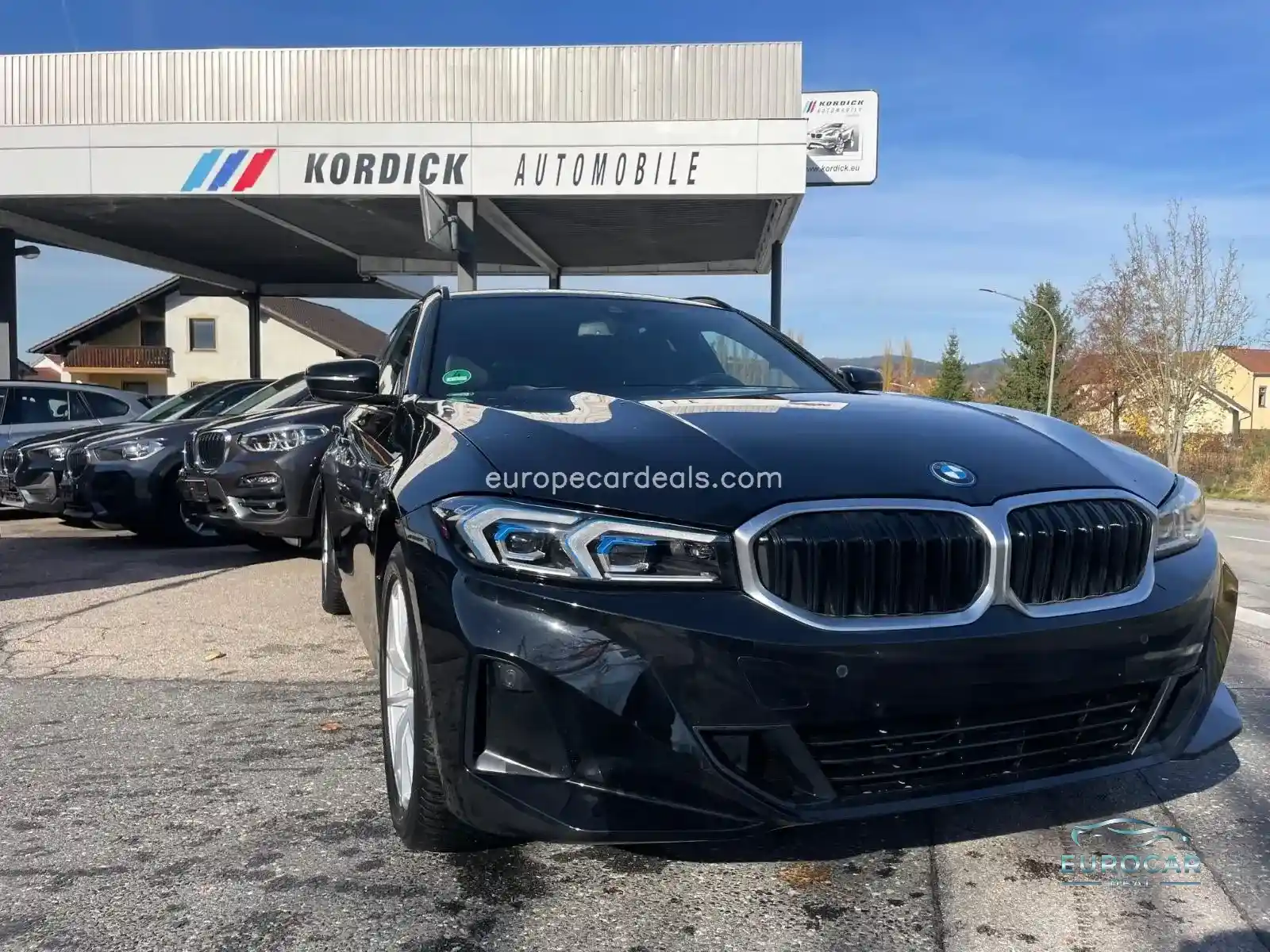 BMW 330