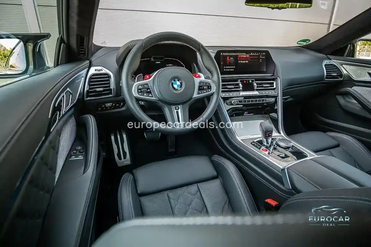 BMW M8