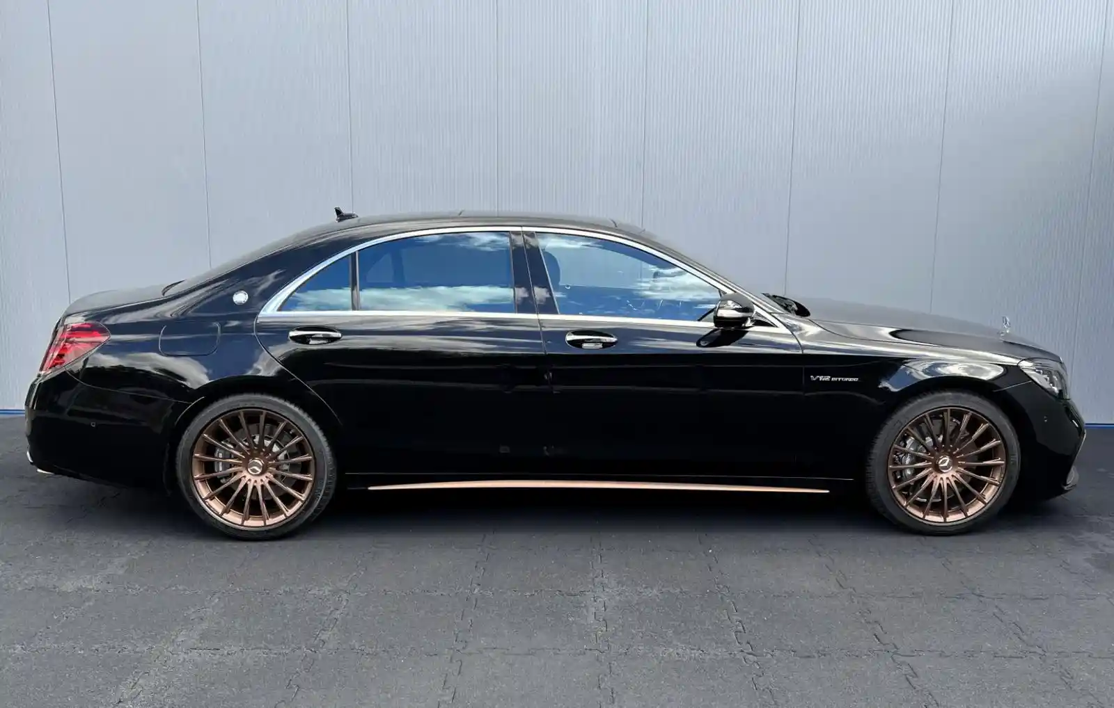 Mercedes-Benz S 65 AMG