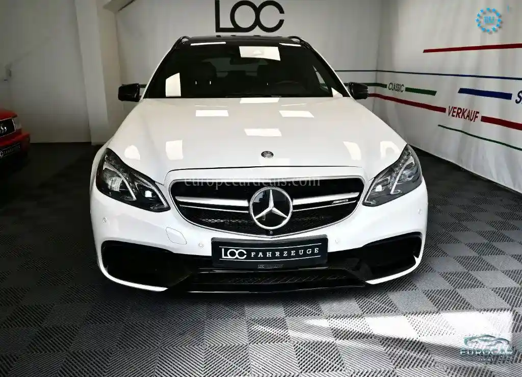 Mercedes-Benz E 63 AMG