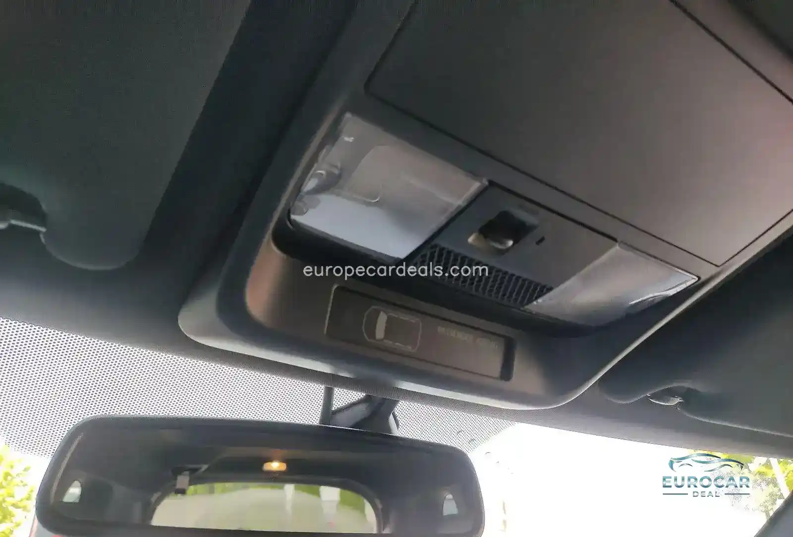 Mitsubishi Plug-in Hybrid Outlander