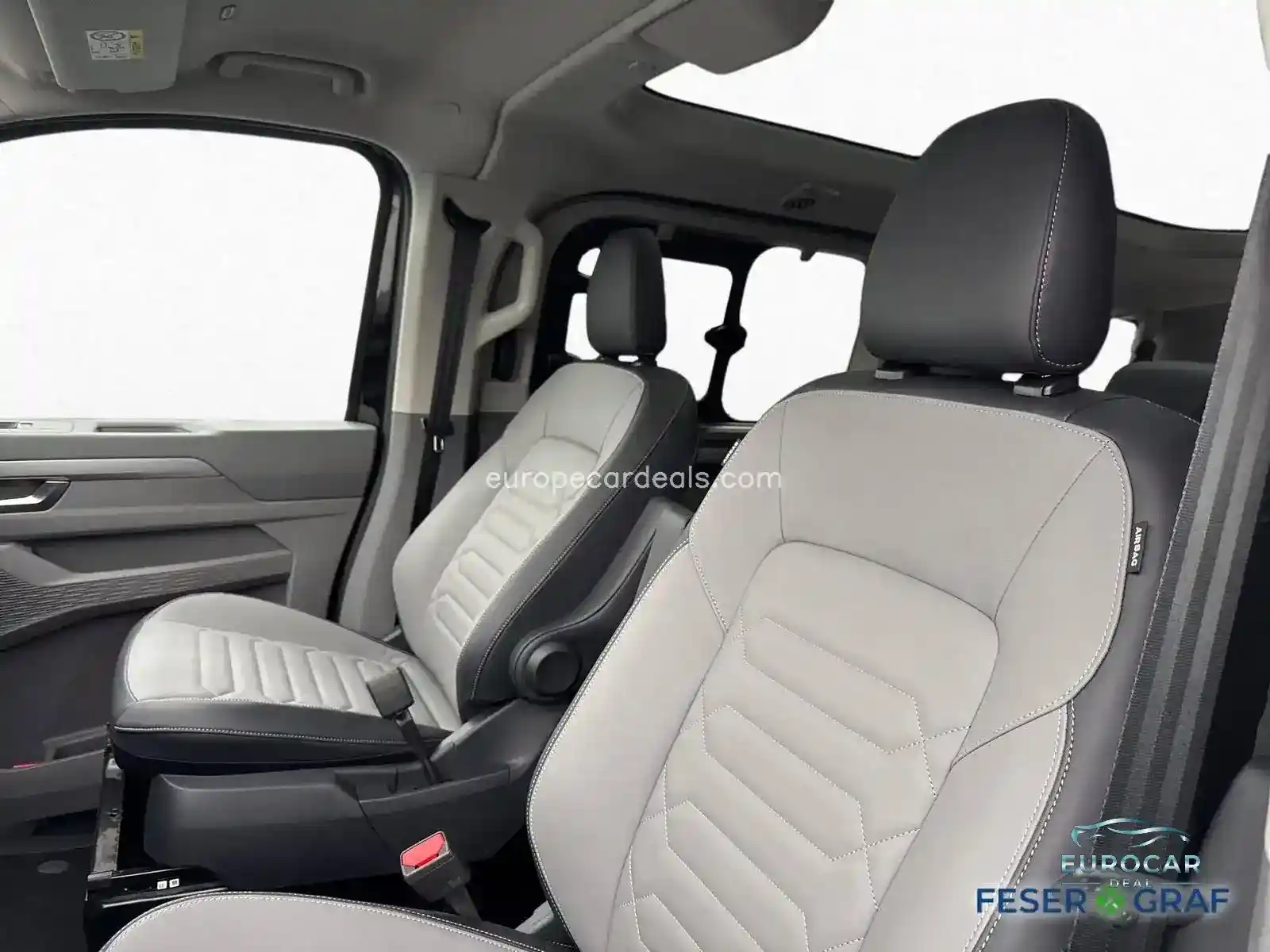 Volkswagen T7 Caravelle