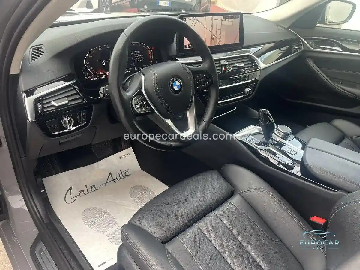BMW 520
