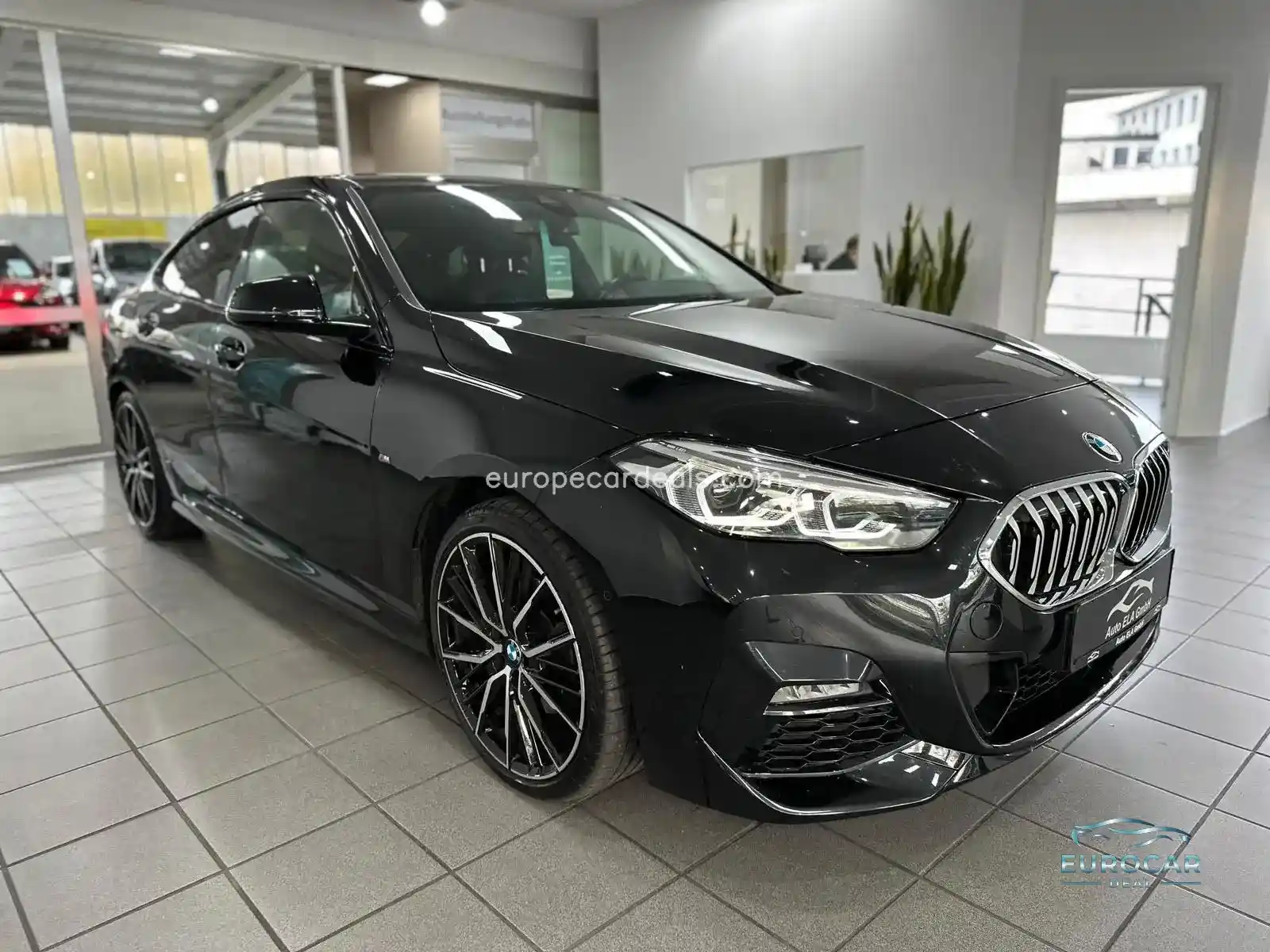 BMW 218