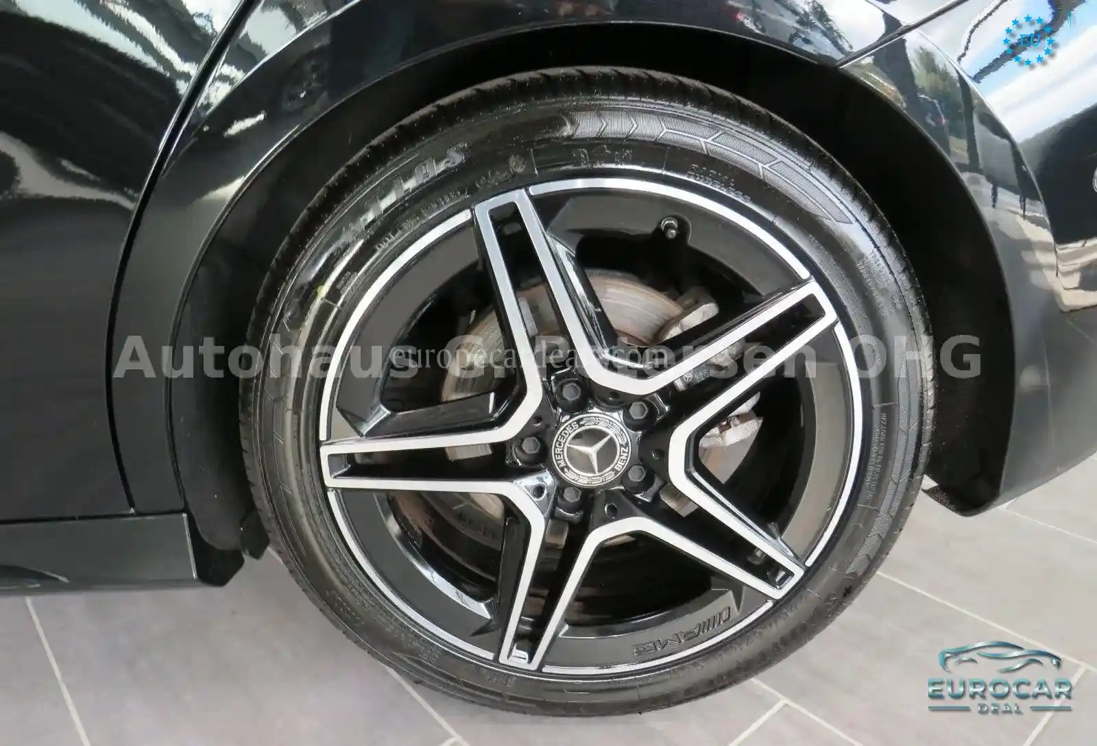 Mercedes-Benz B 200