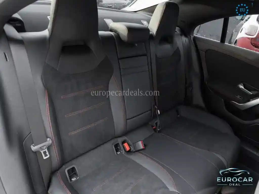 Mercedes-Benz CLA 220