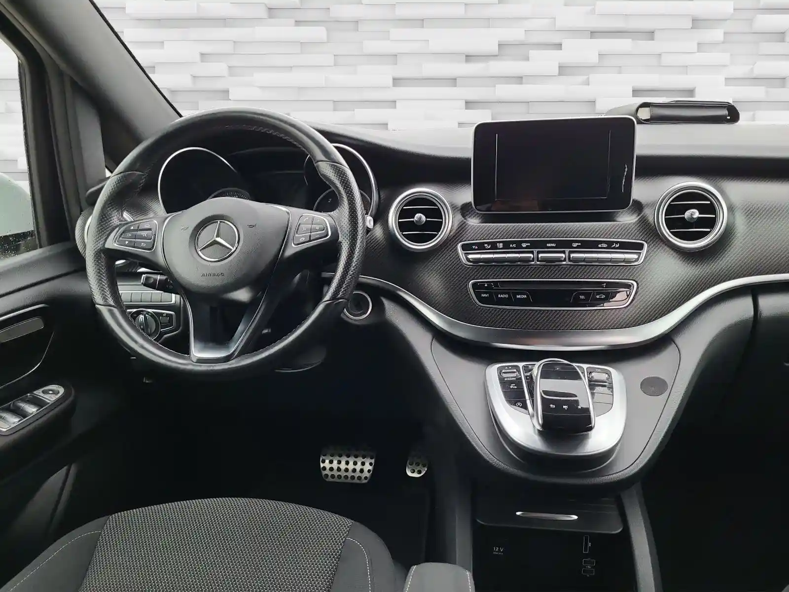 Mercedes-Benz V 250