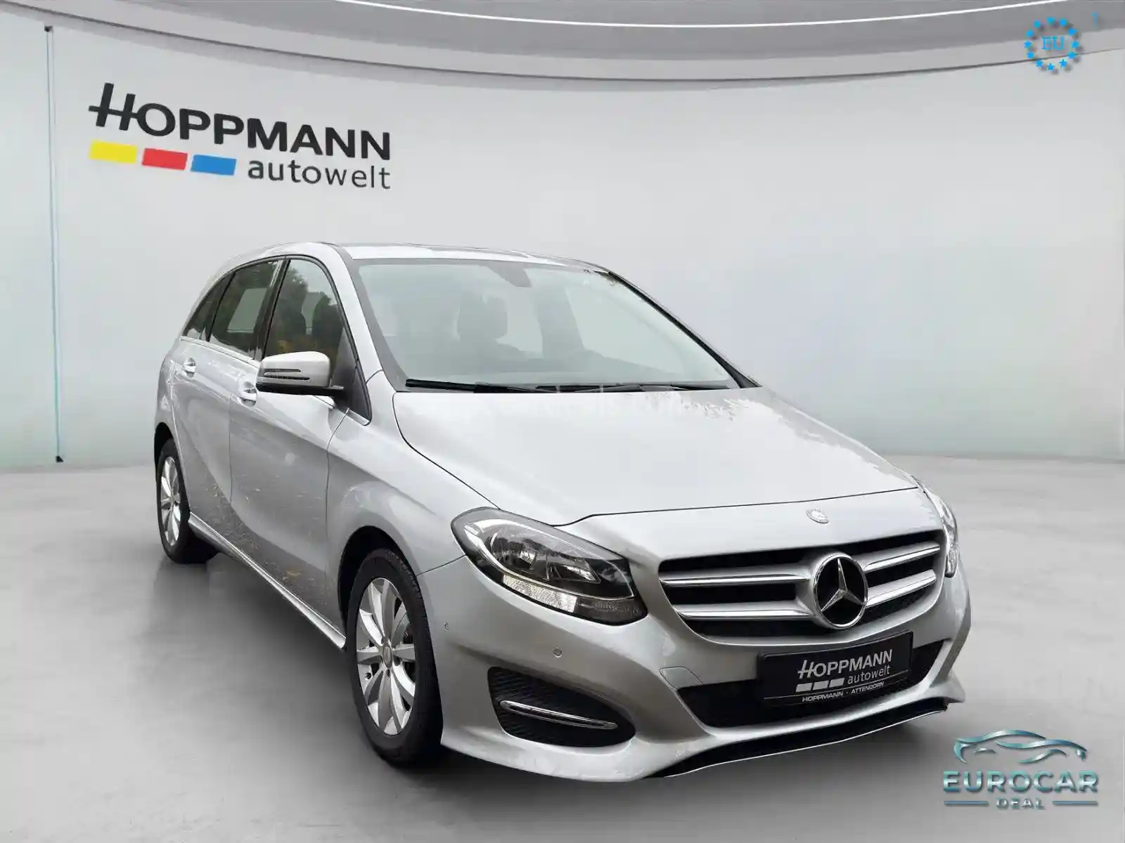 Mercedes-Benz B 180
