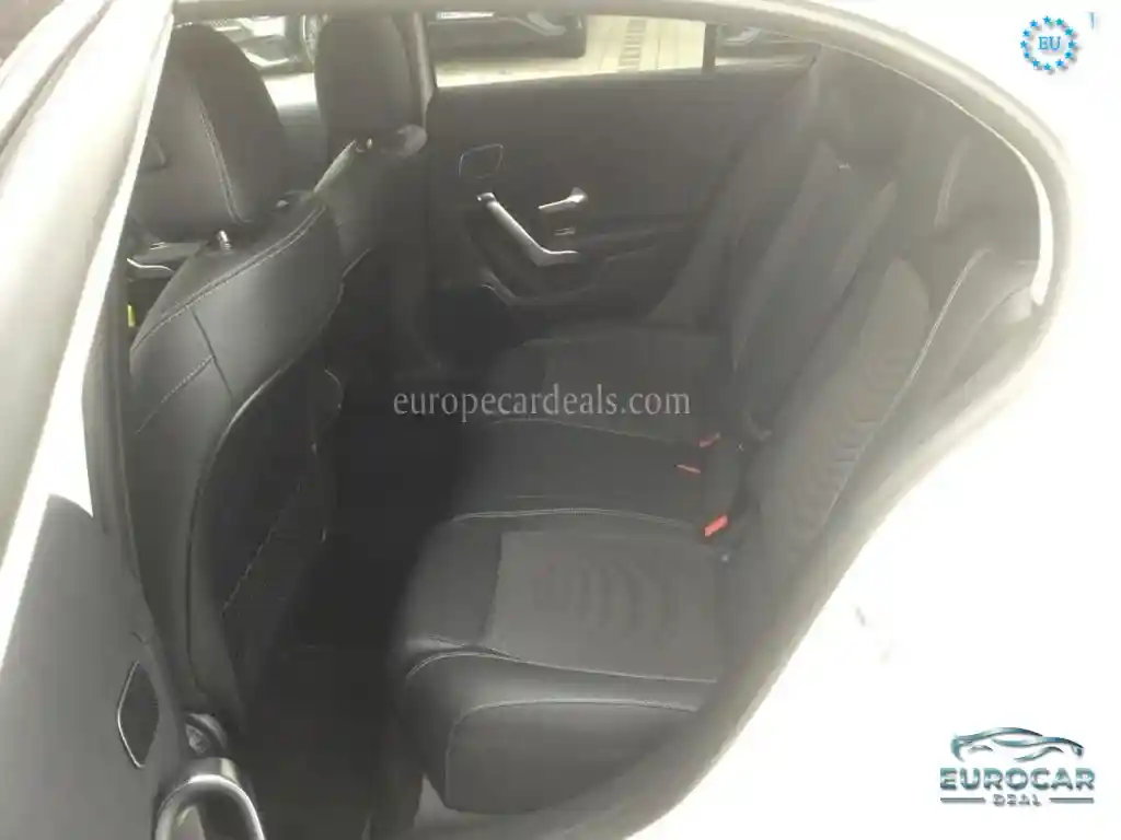 Mercedes-Benz A 220
