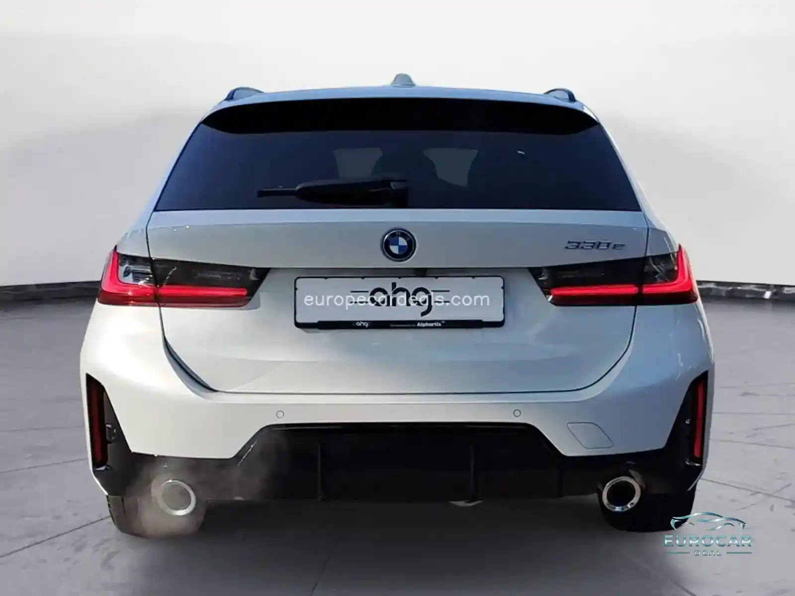 BMW 330