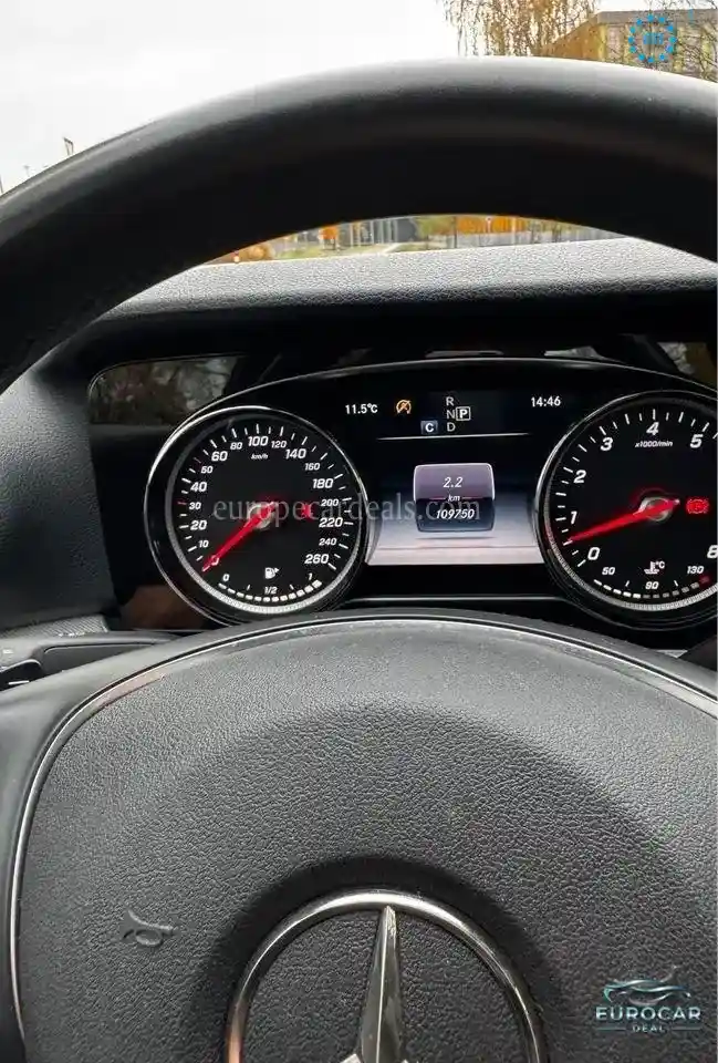 Mercedes-Benz E 400