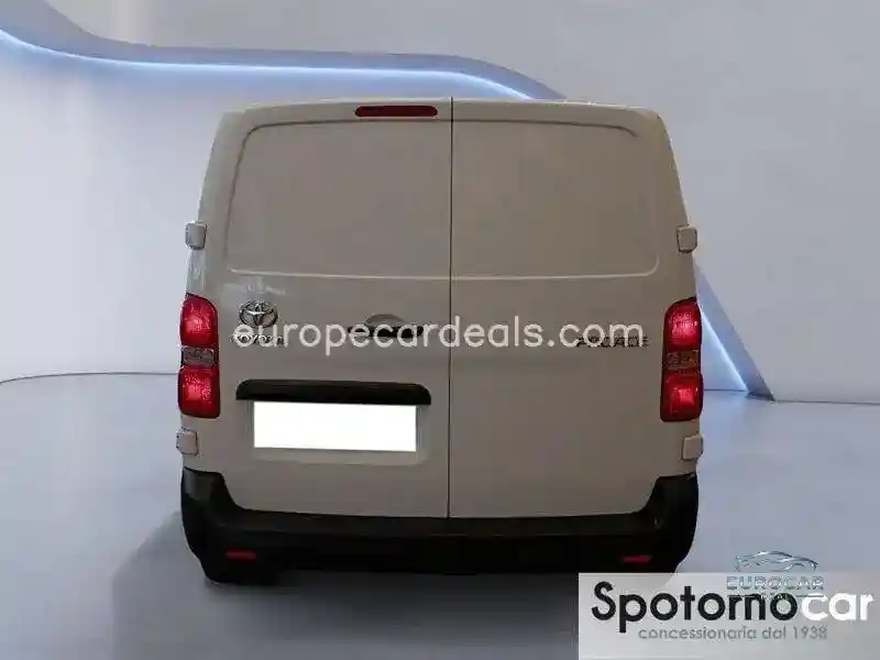 Toyota Proace (Verso)