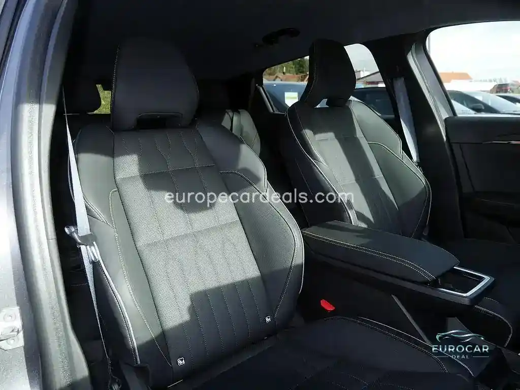 Renault Scenic E-TECH