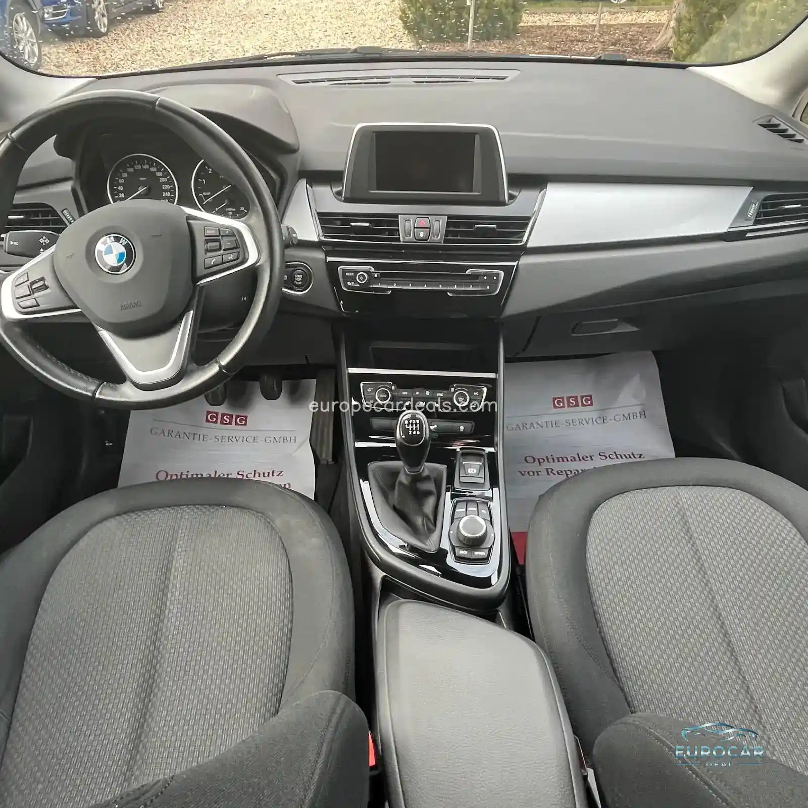 BMW 218
