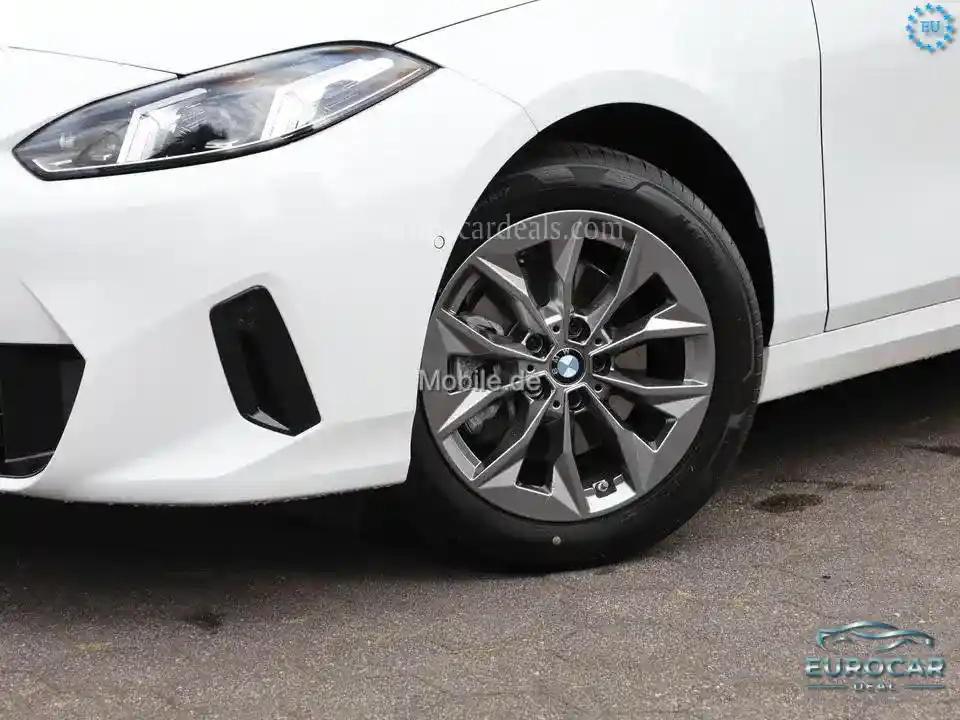 BMW 120