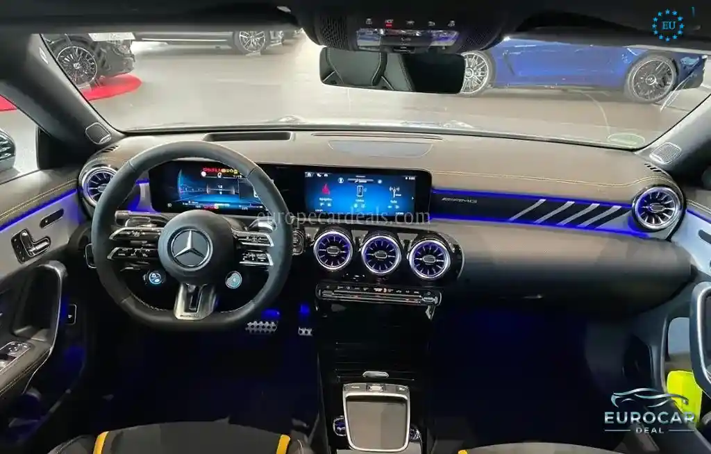 Mercedes-Benz CLA 45 AMG