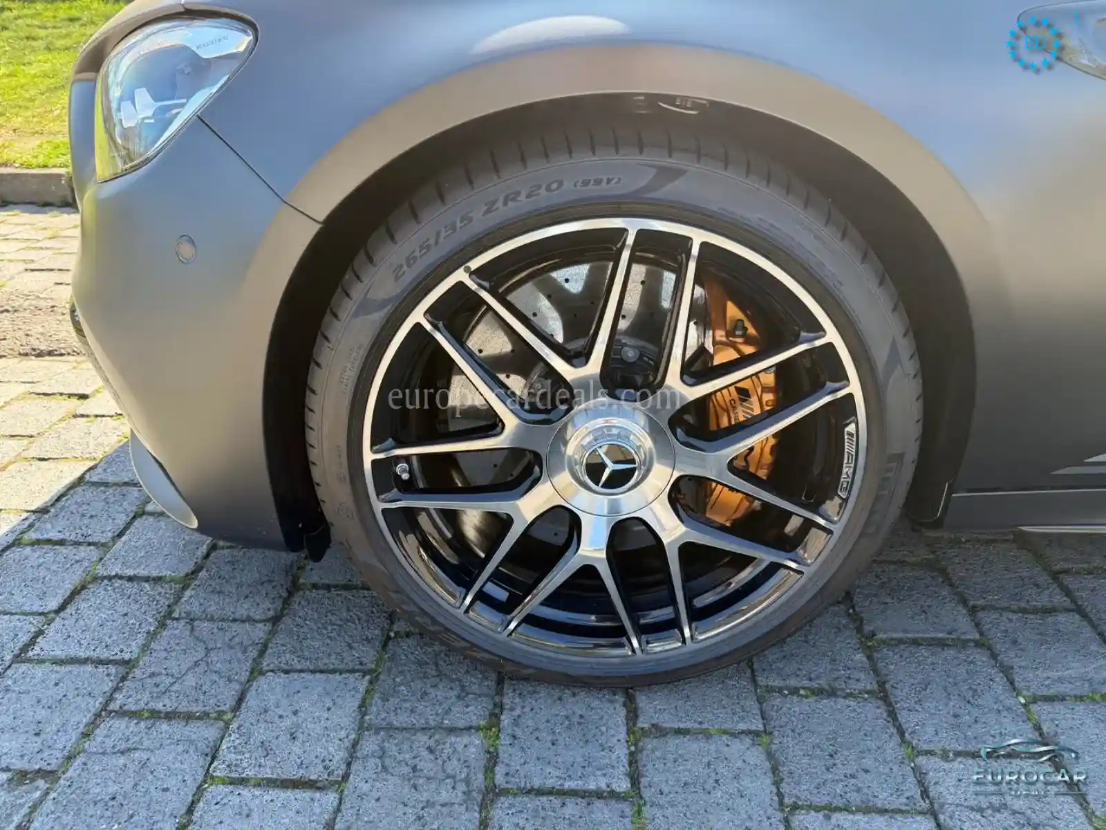 Mercedes-Benz E 63 AMG