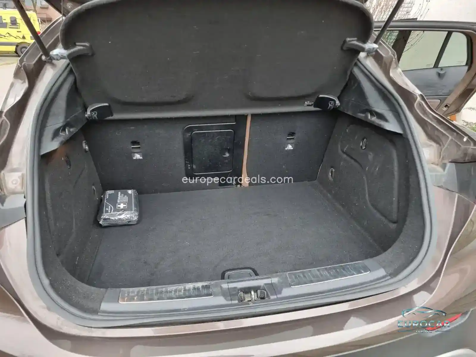 Infiniti QX30