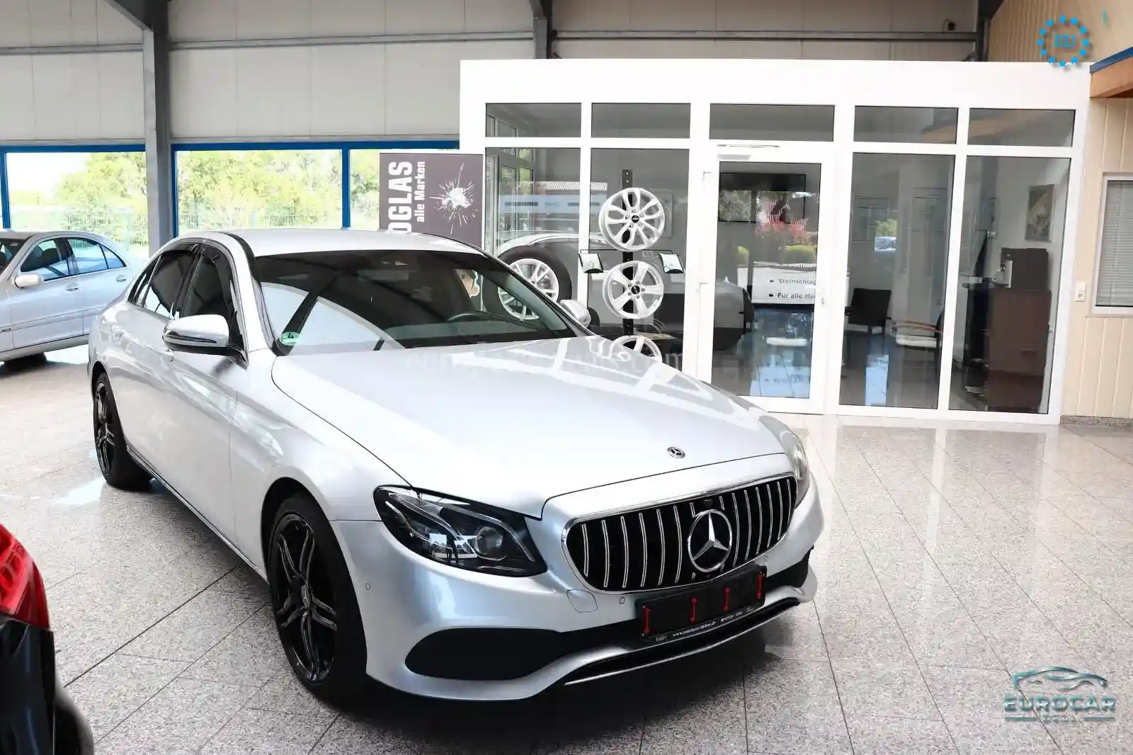 Mercedes-Benz E 220