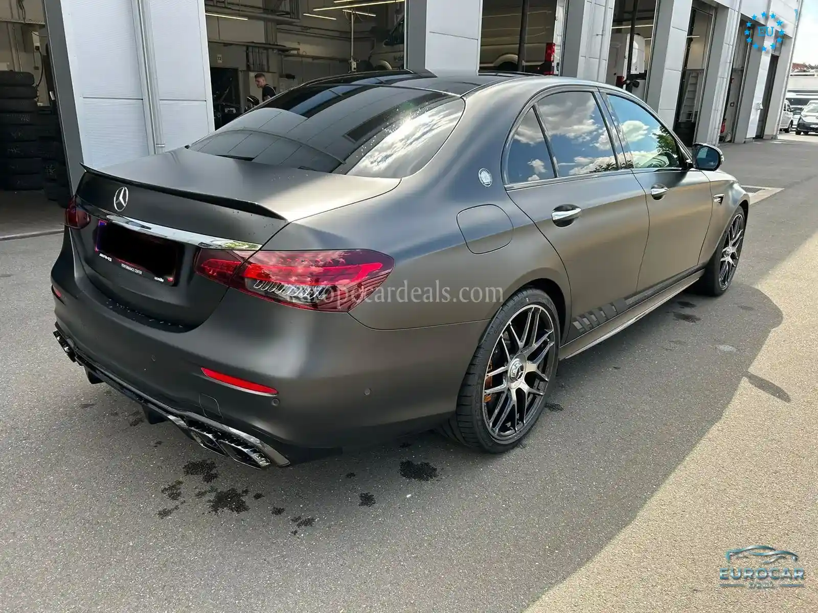 Mercedes-Benz E 63 AMG