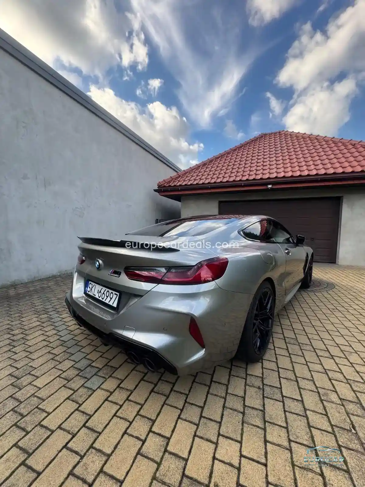 BMW M8