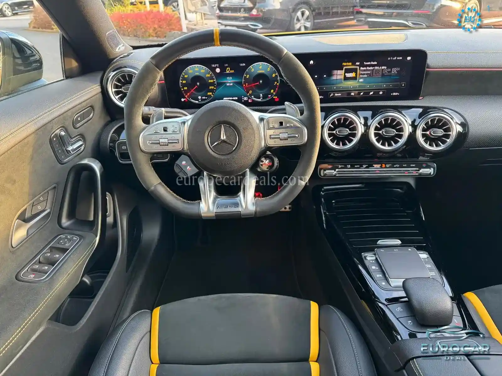 Mercedes-Benz CLA 45 AMG