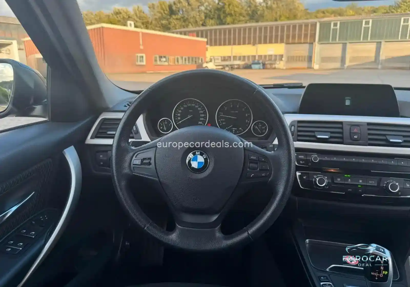 BMW 320