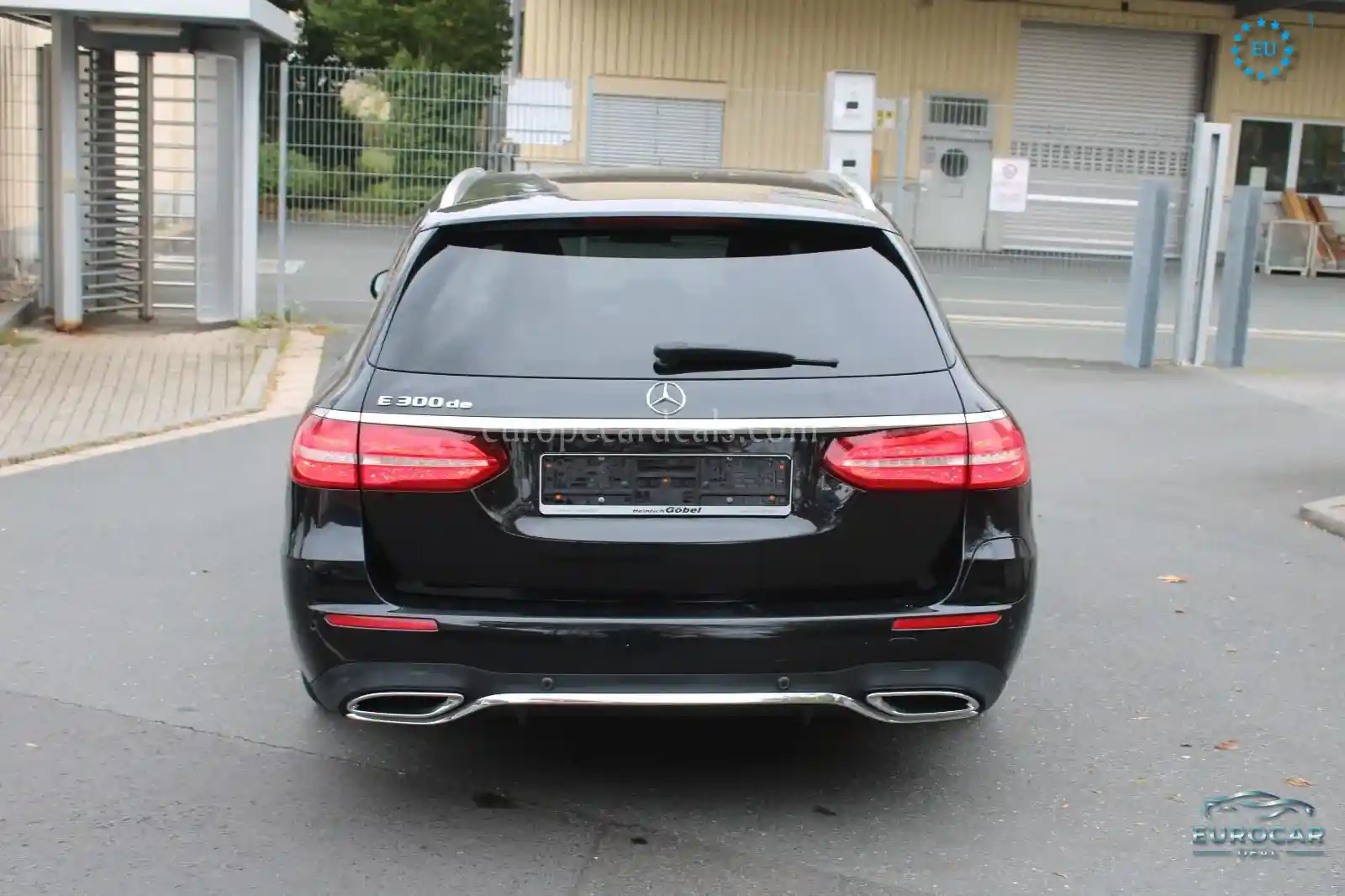 Mercedes-Benz E 300