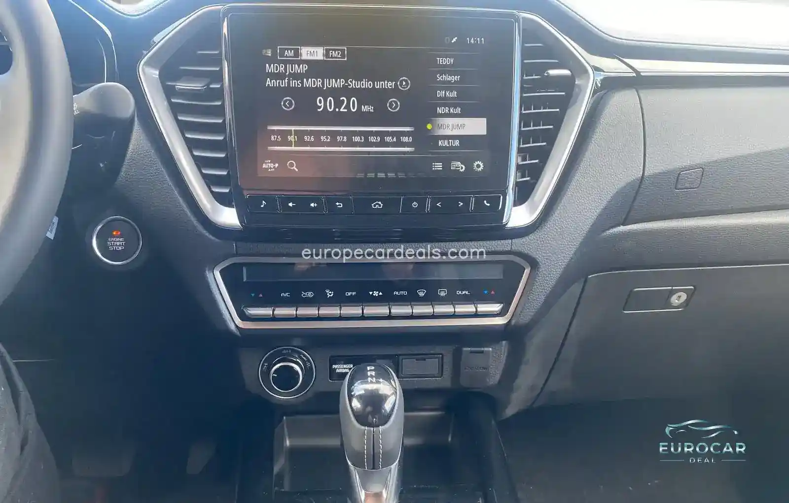 V-Cross Double Cab