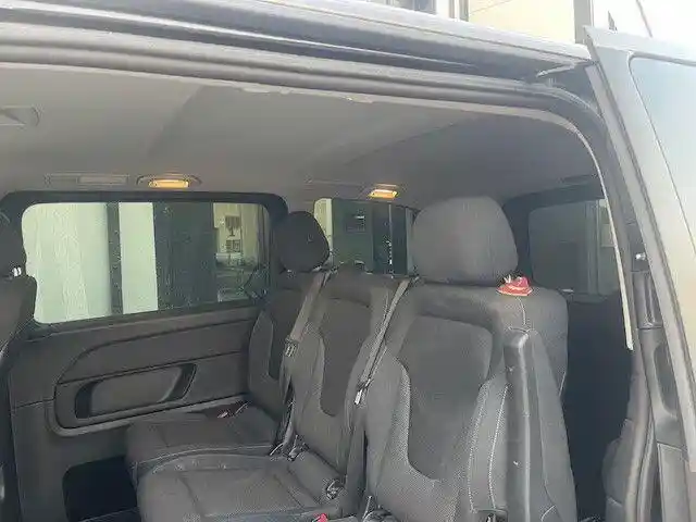 Mercedes-Benz V 200