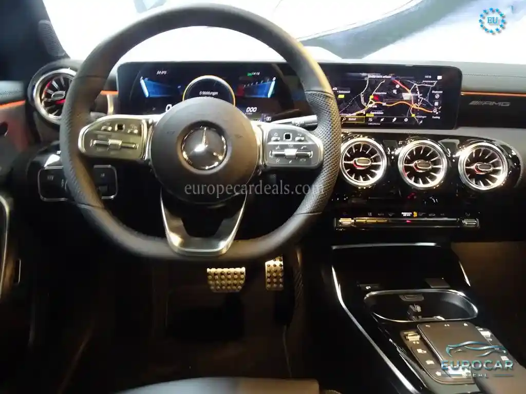 Mercedes-Benz CLA 35 AMG Shooting Brake