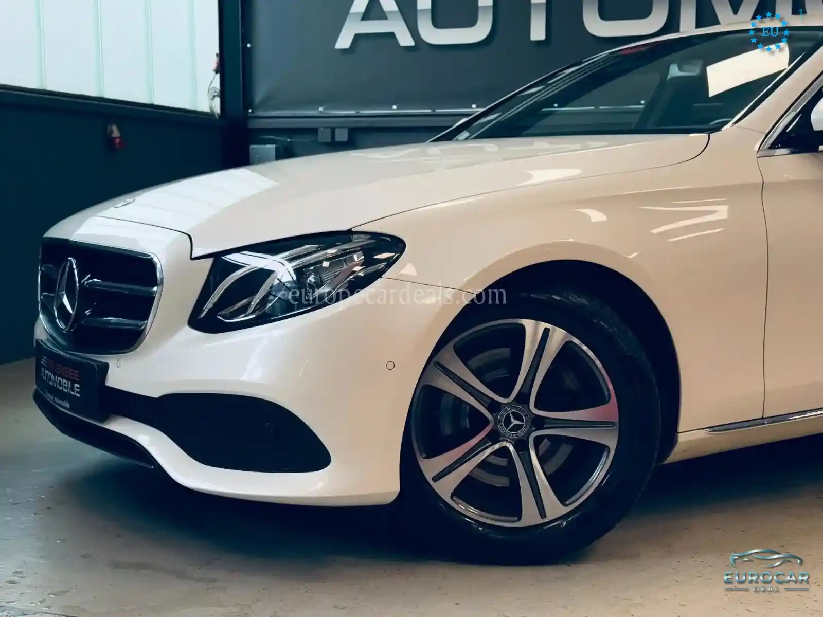 Mercedes-Benz E 200