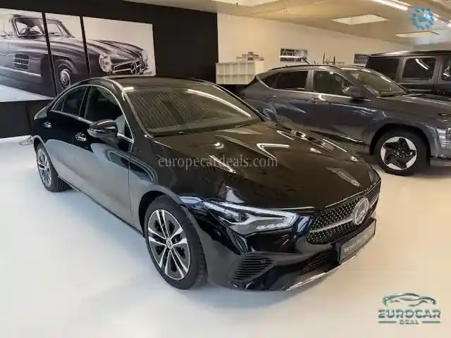 Mercedes-Benz CLA 180