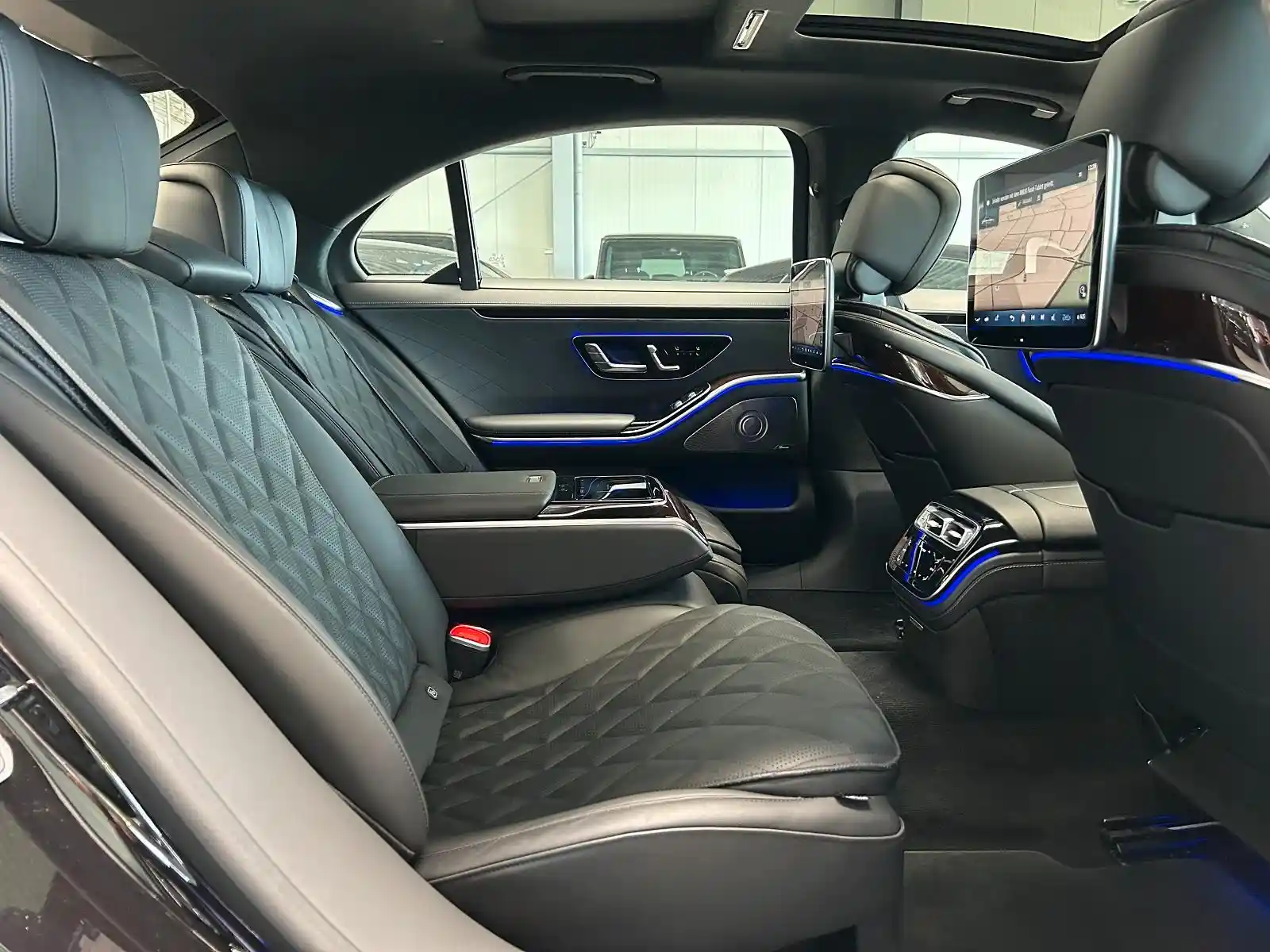 Mercedes-Benz S 500